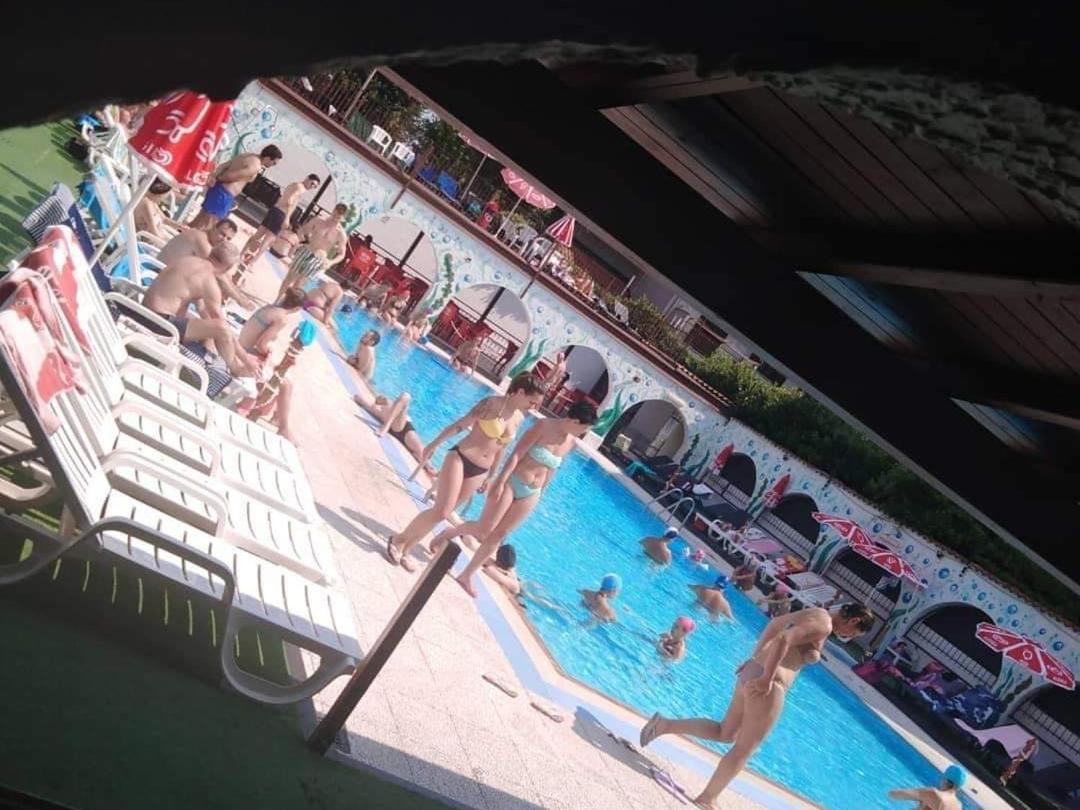 B&B The Sun Swimming & Pool Турин Екстер'єр фото